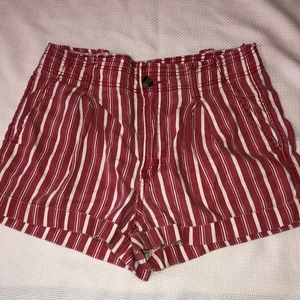 American Eagle high waisted paper bag waist red and white striped shorts size 10
